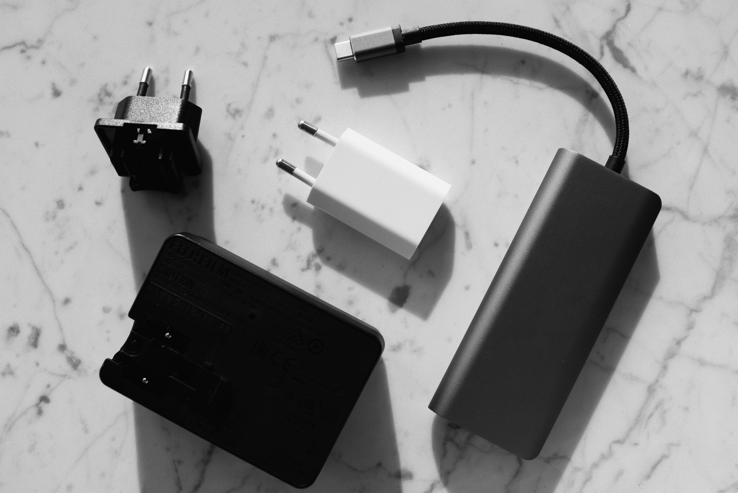 Welke adapter heb je nodig voor een 3-in-1 oplader?